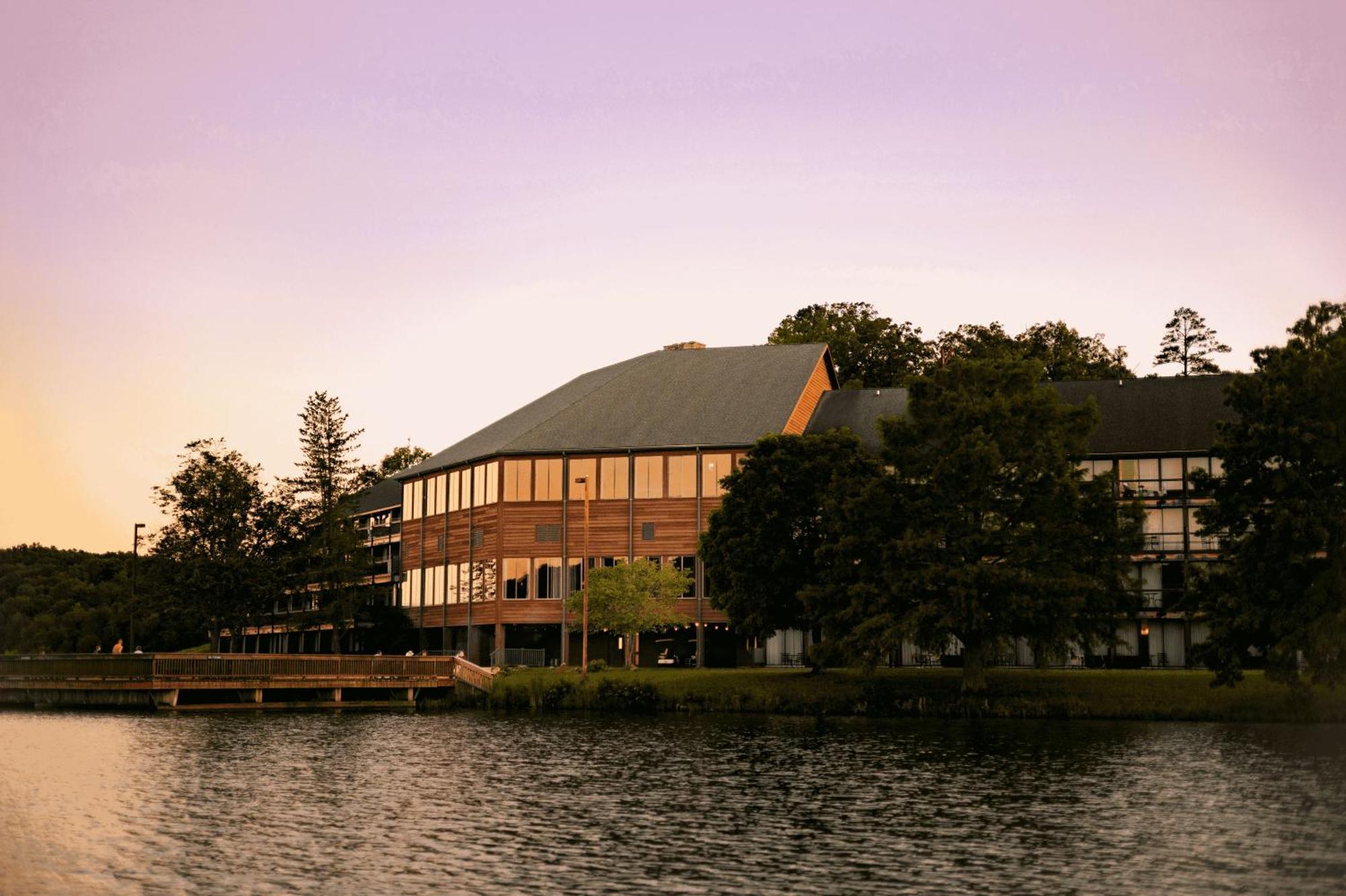 Ymca Trout Lodge Potosi Bagian luar foto